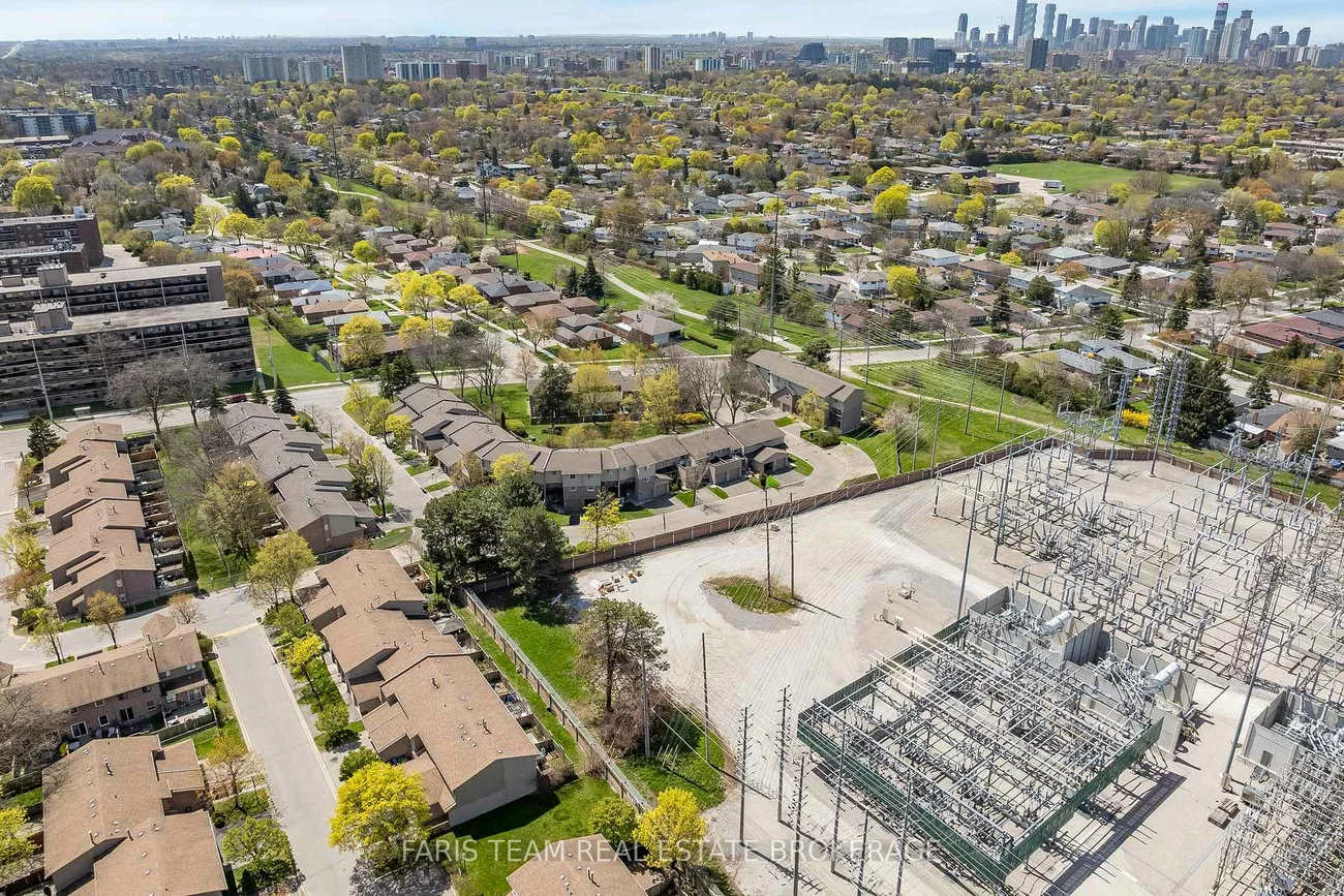 2075, Asta, Cooksville, Mississauga