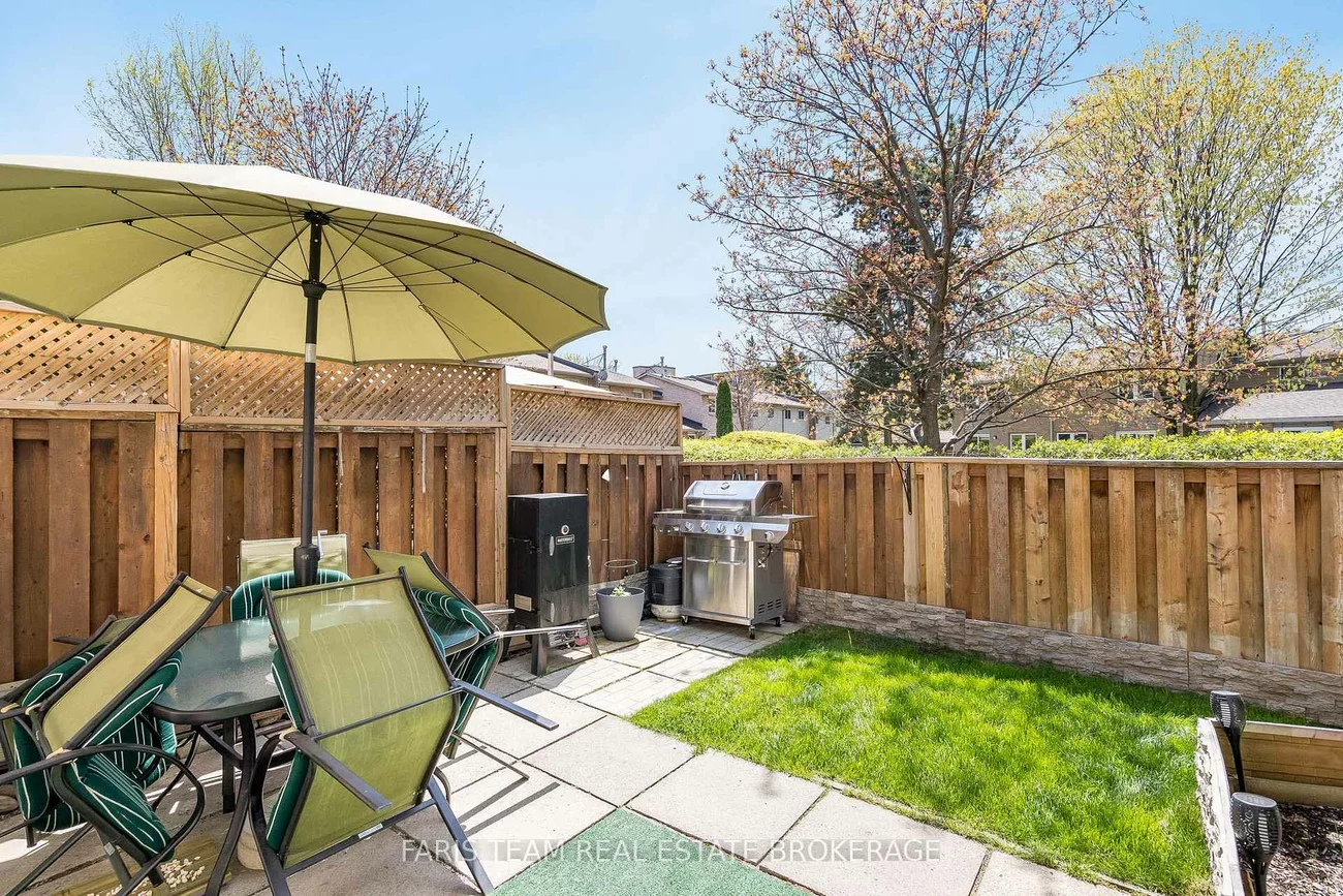 2075, Asta, Cooksville, Mississauga