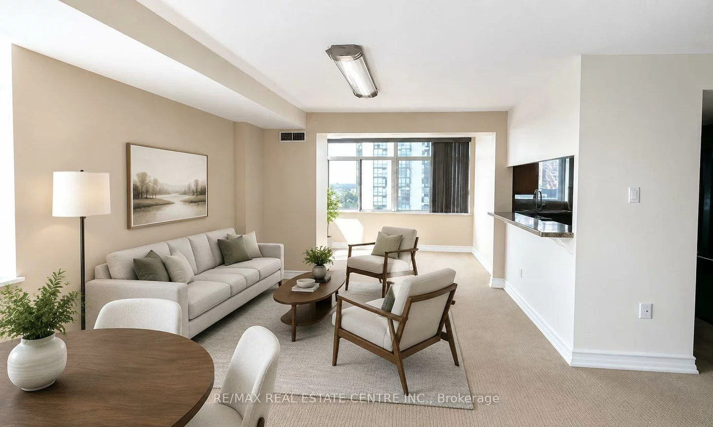 300, Webb, City Centre, Mississauga