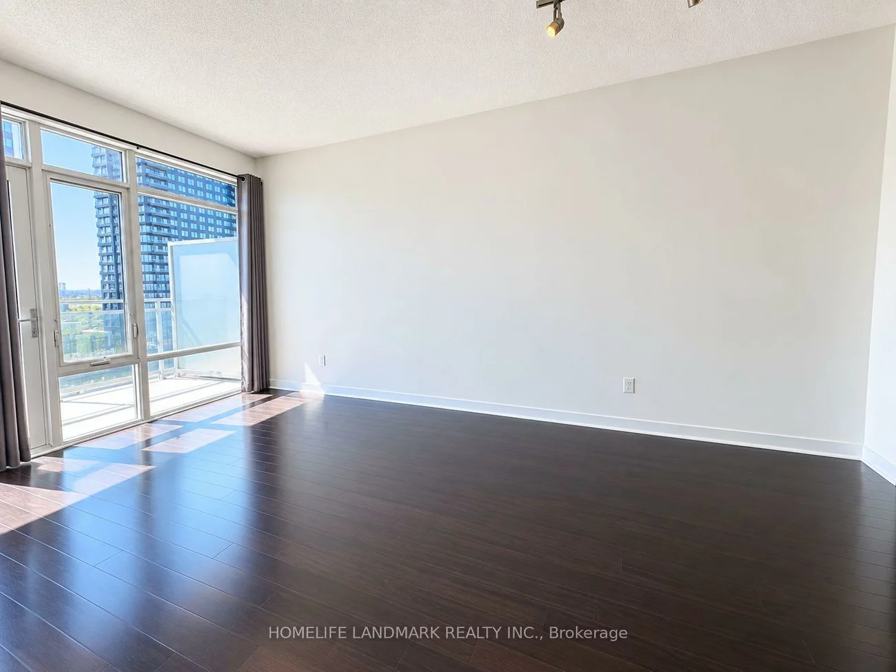 360, Square One, City Centre, Mississauga