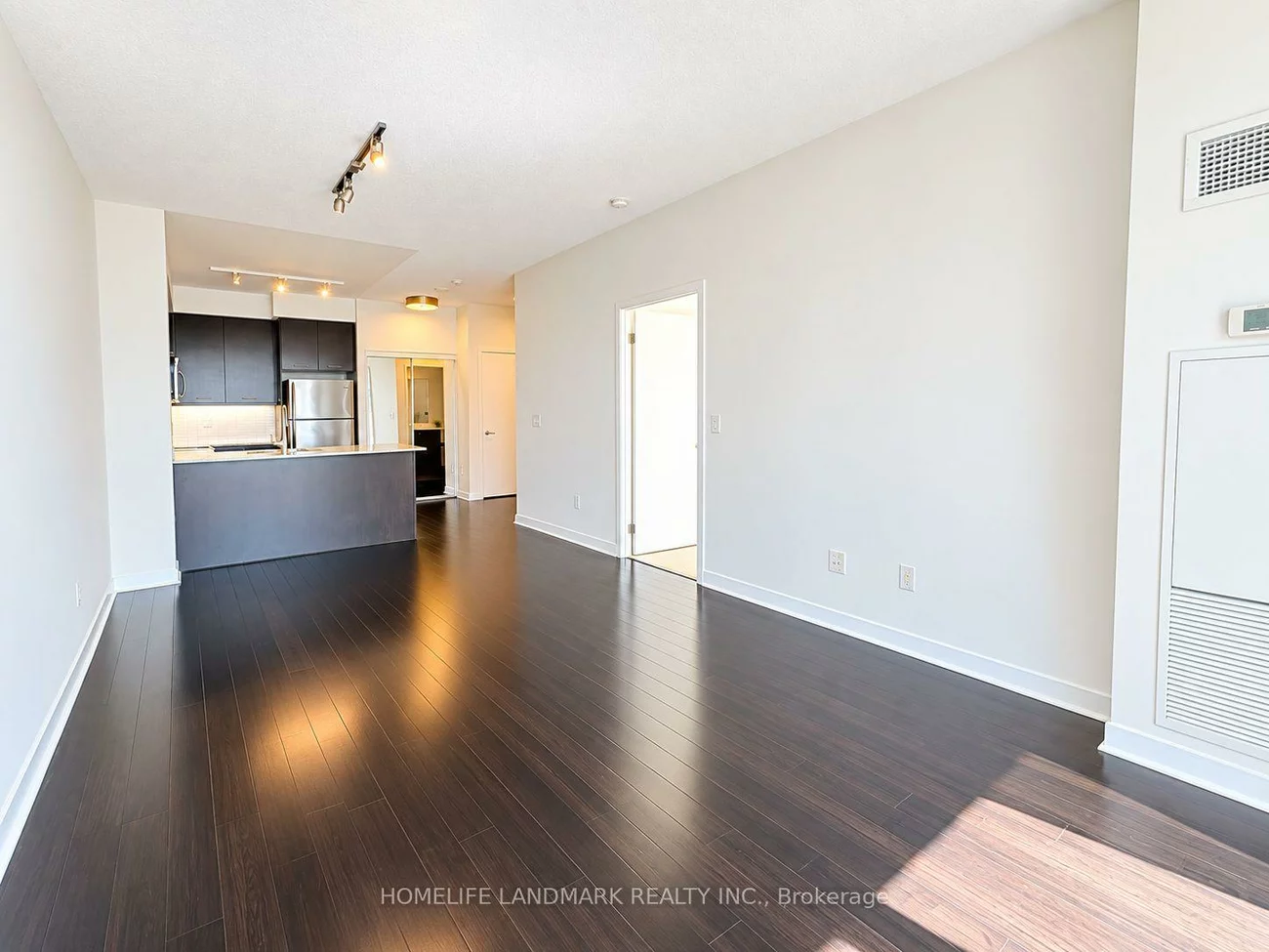 360, Square One, City Centre, Mississauga