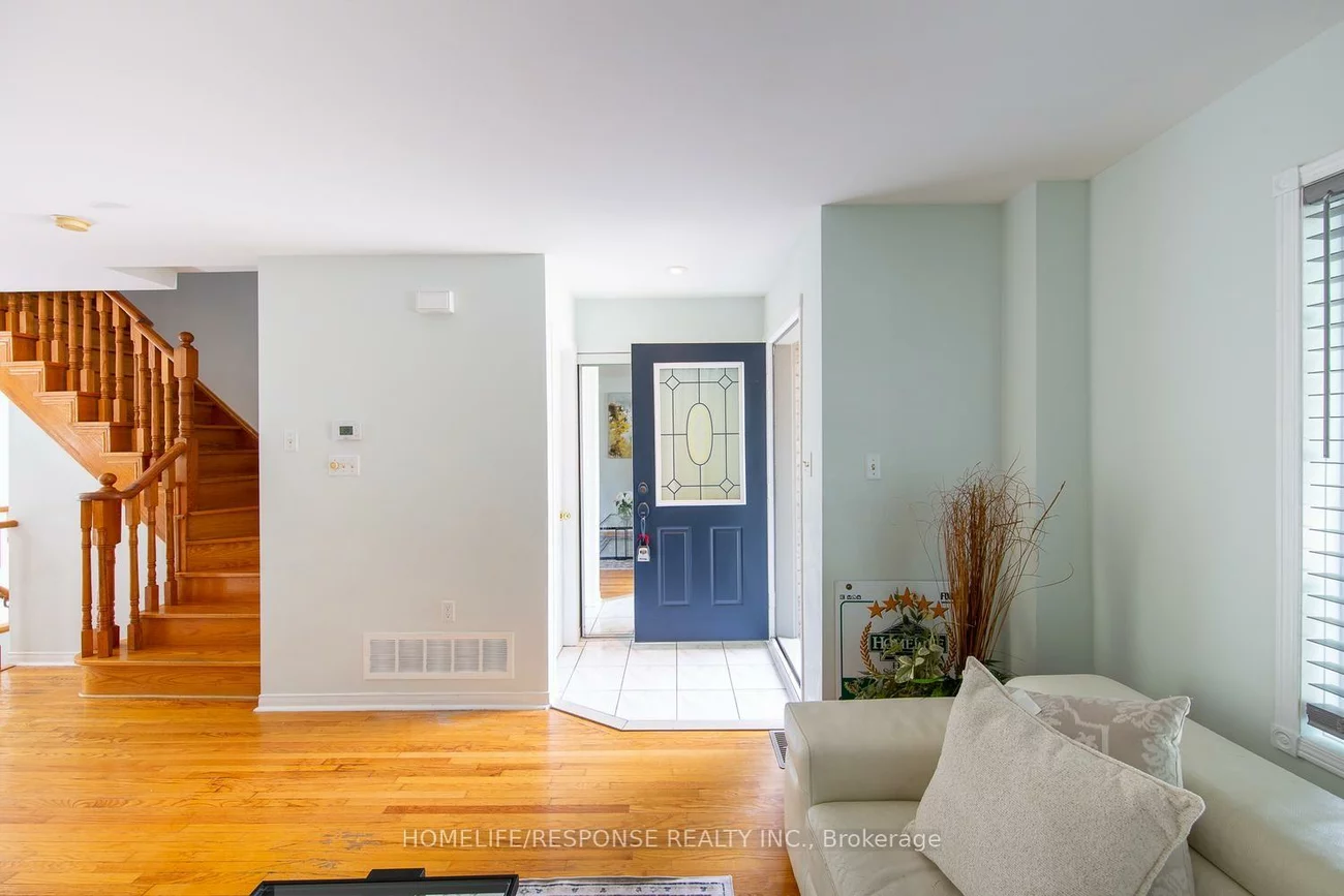 450, BRISTOL, Hurontario, Mississauga