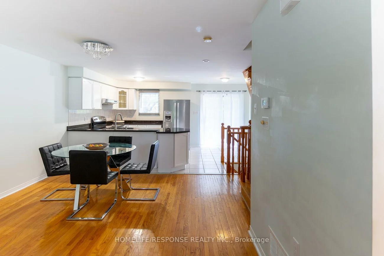 450, BRISTOL, Hurontario, Mississauga