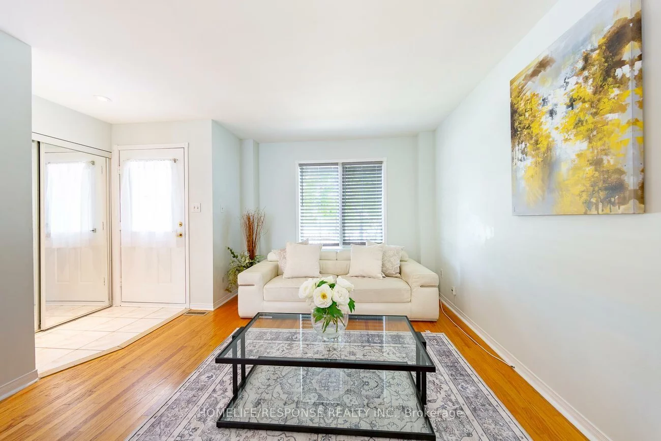450, BRISTOL, Hurontario, Mississauga