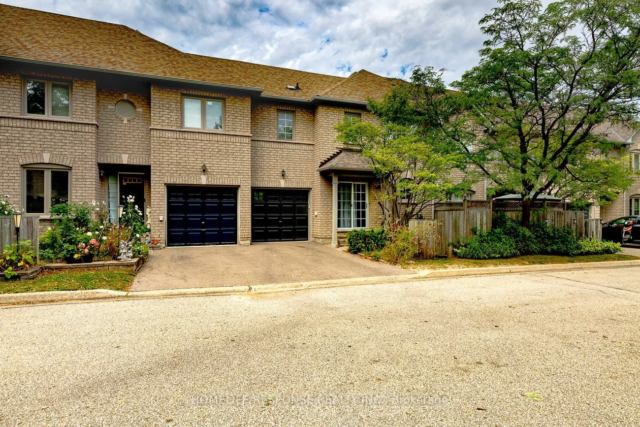 450, BRISTOL, Hurontario, Mississauga