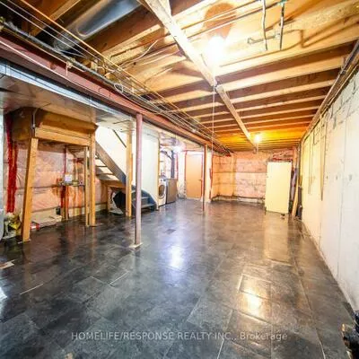 450, BRISTOL, Hurontario, Mississauga