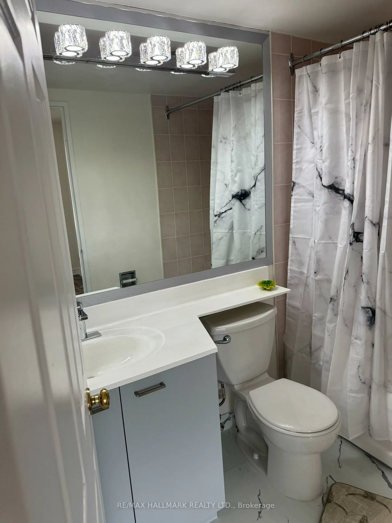 55, Elm, City Centre, Mississauga