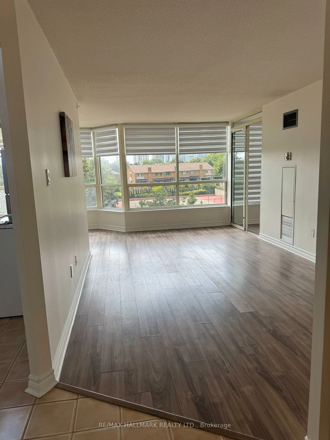 55, Elm, City Centre, Mississauga