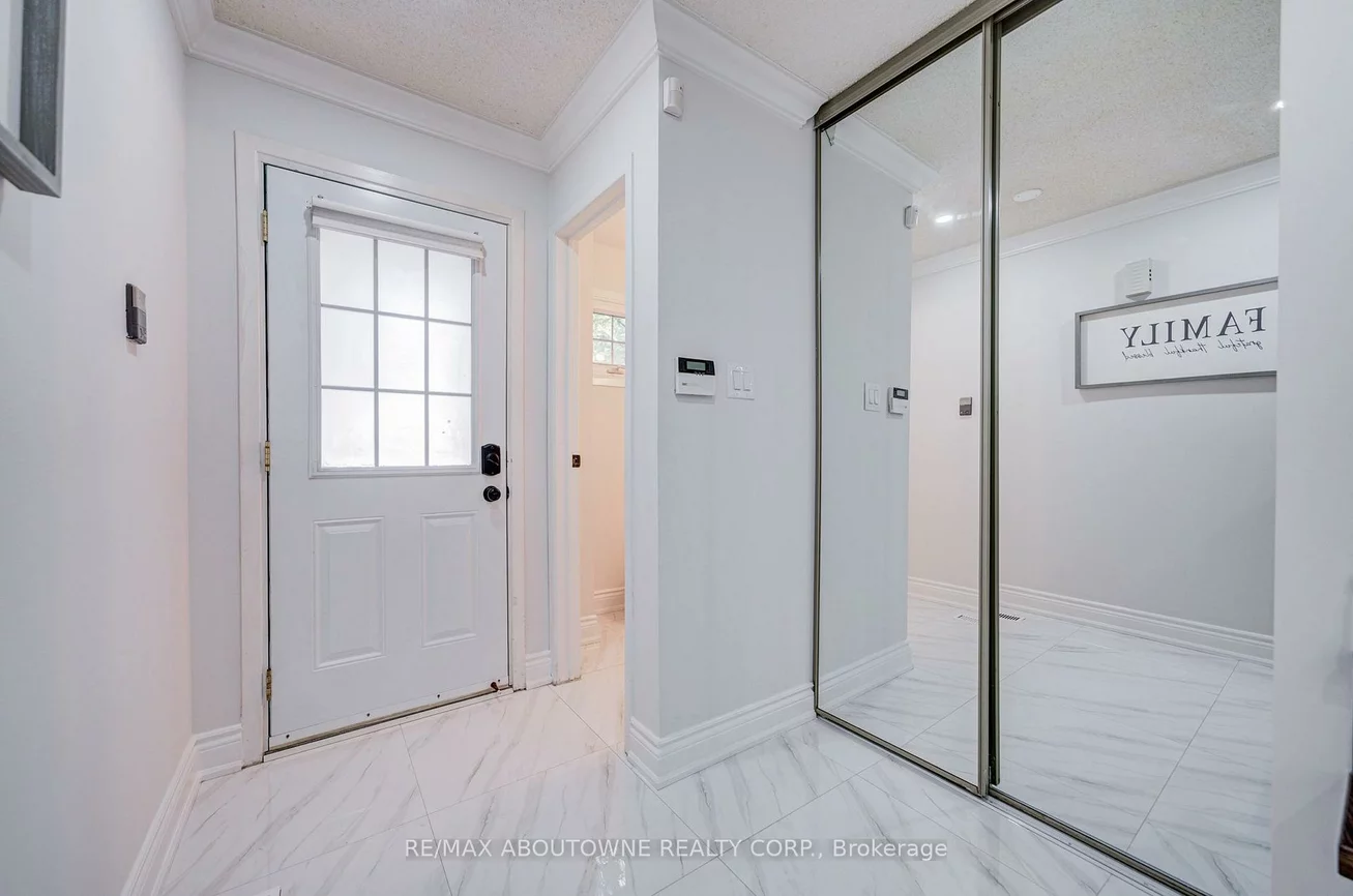 2766, Folkway, Erin Mills, Mississauga