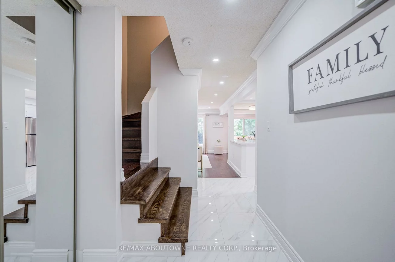 2766, Folkway, Erin Mills, Mississauga
