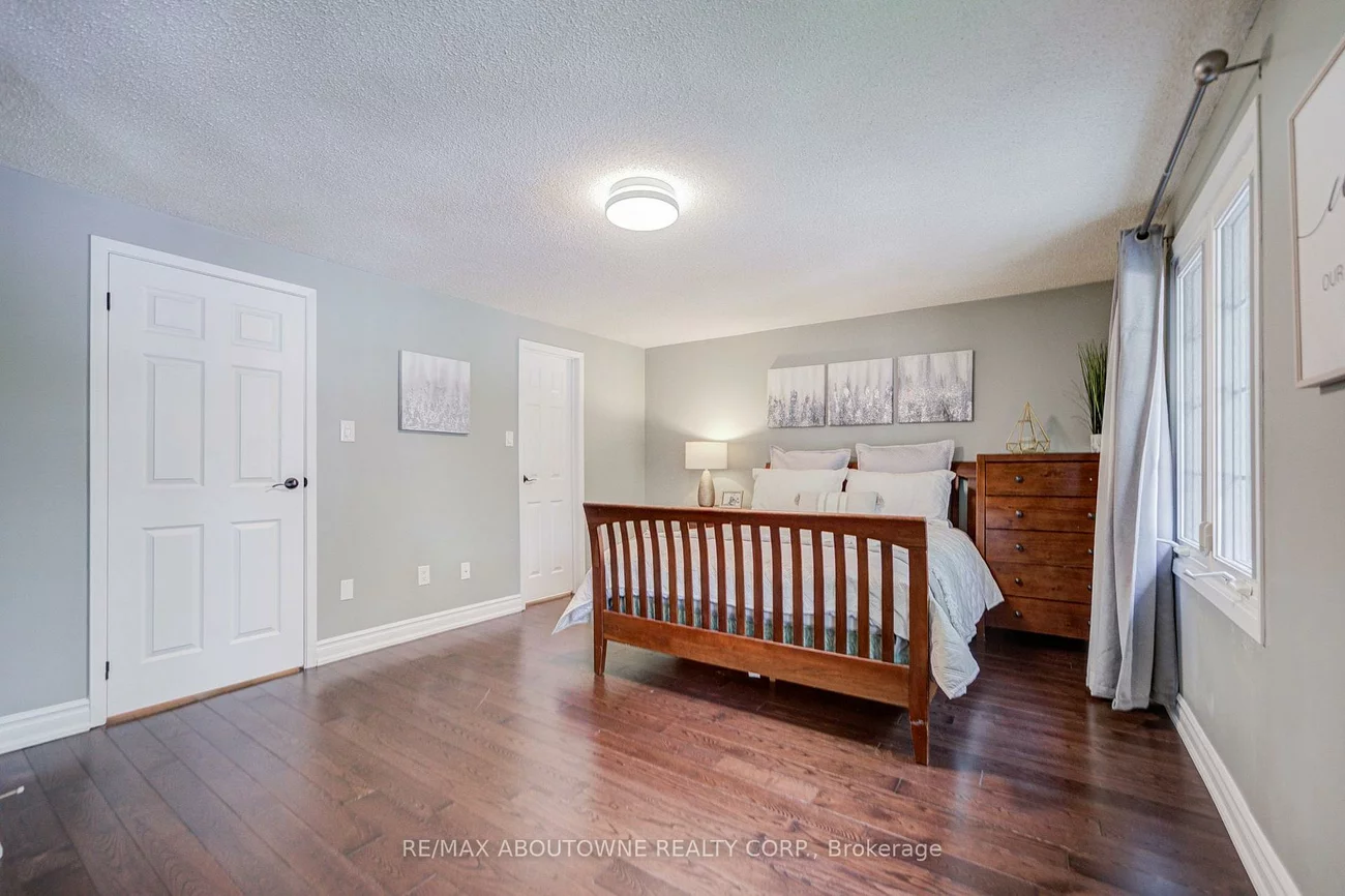2766, Folkway, Erin Mills, Mississauga