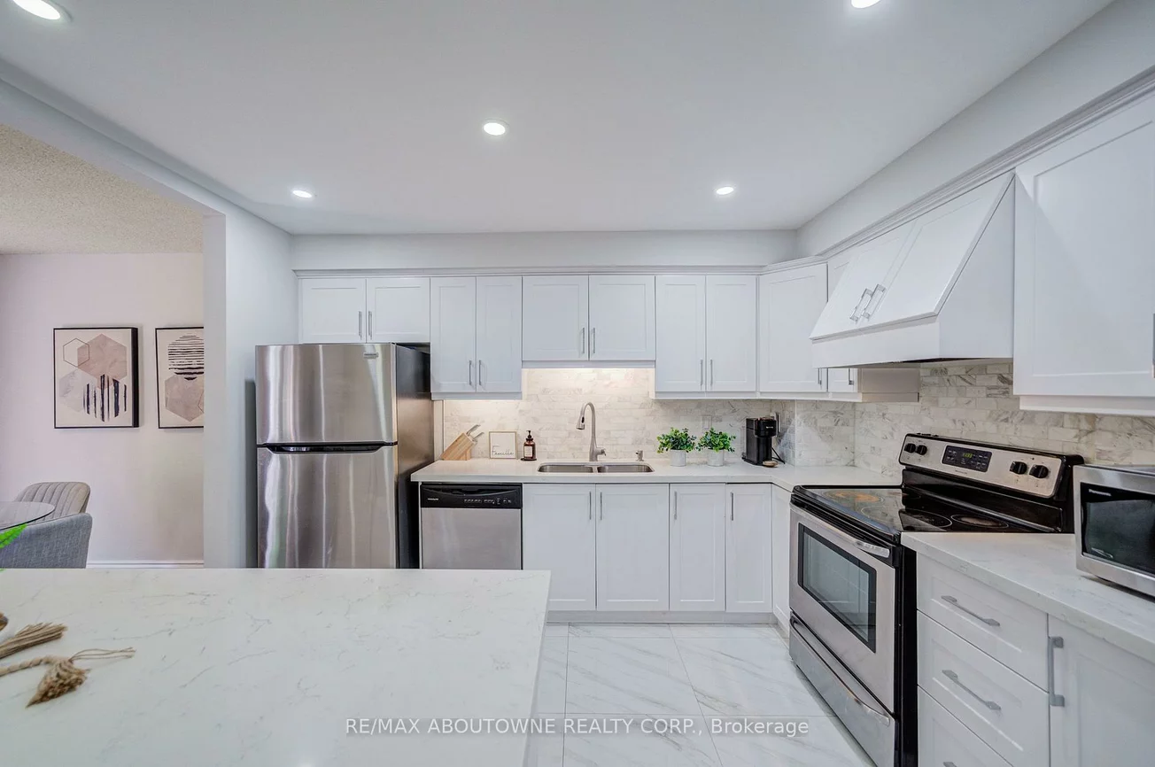 2766, Folkway, Erin Mills, Mississauga