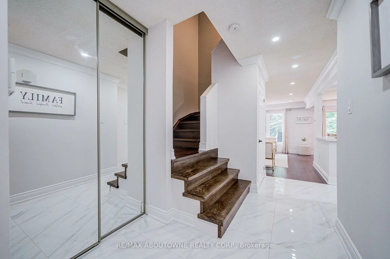 2766, Folkway, Erin Mills, Mississauga