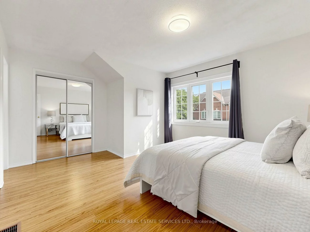 1575, South Parade, East Credit, Mississauga