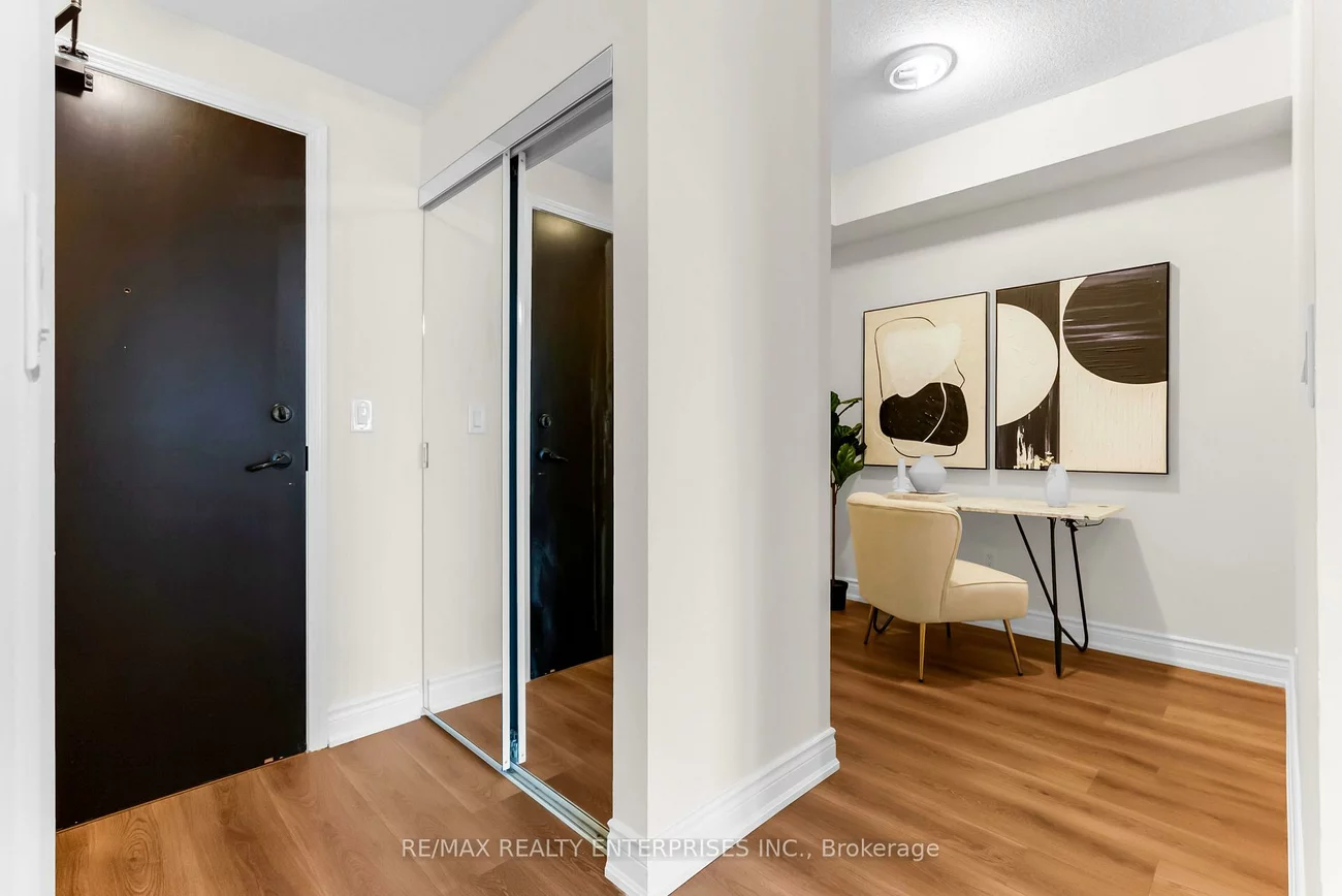 385, Prince of Wales, City Centre, Mississauga