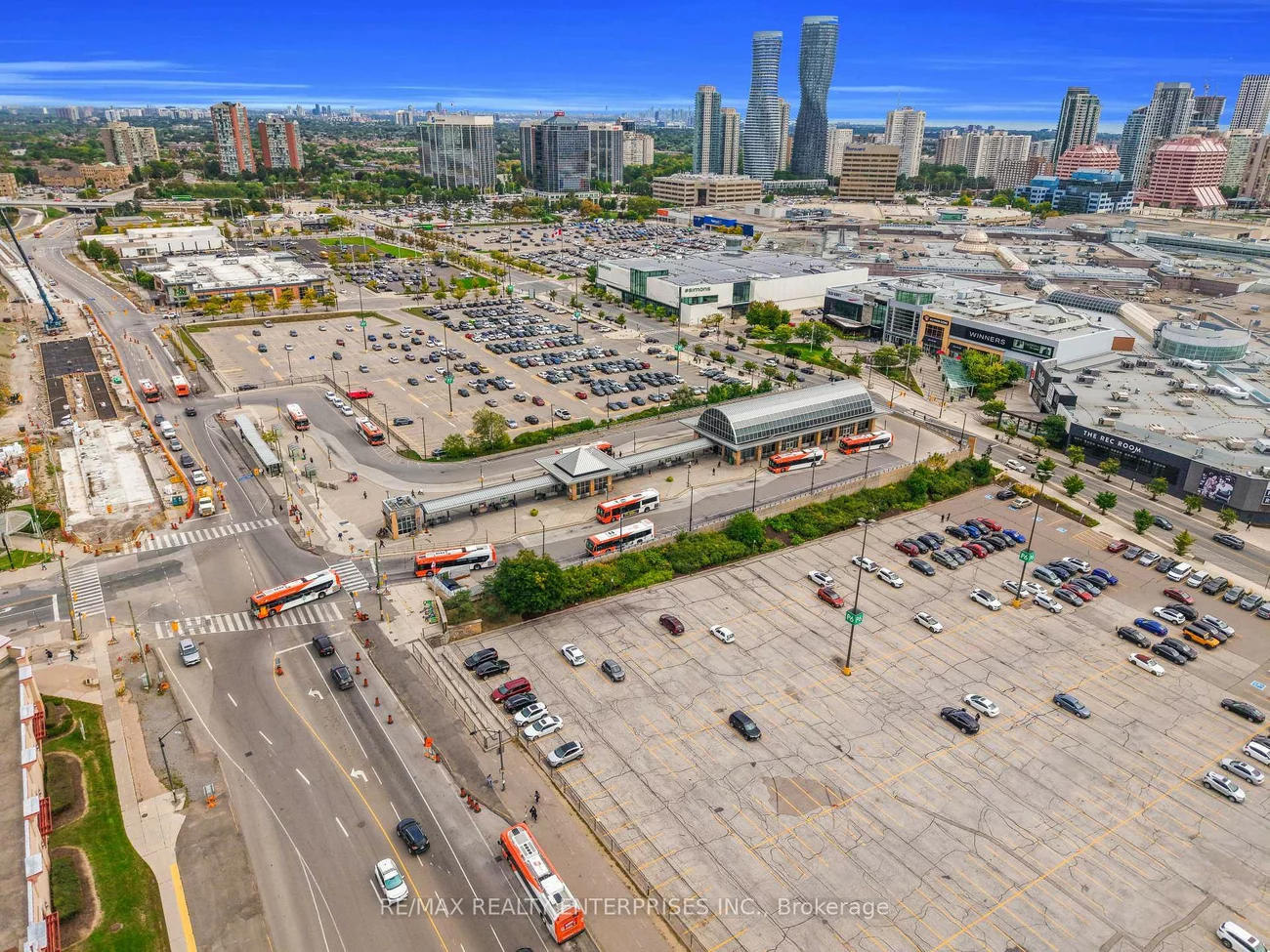 385, Prince of Wales, City Centre, Mississauga
