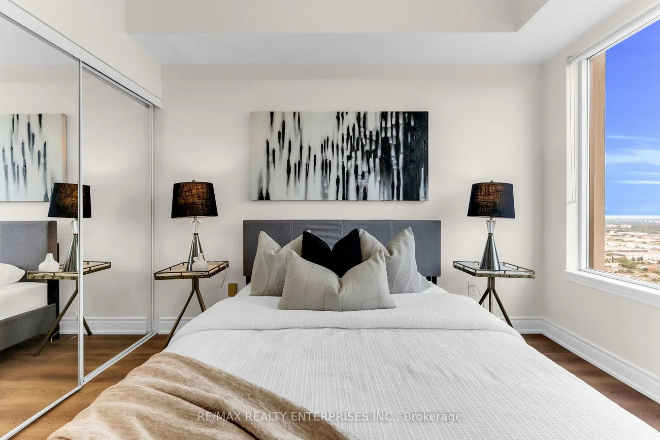 385, Prince of Wales, City Centre, Mississauga