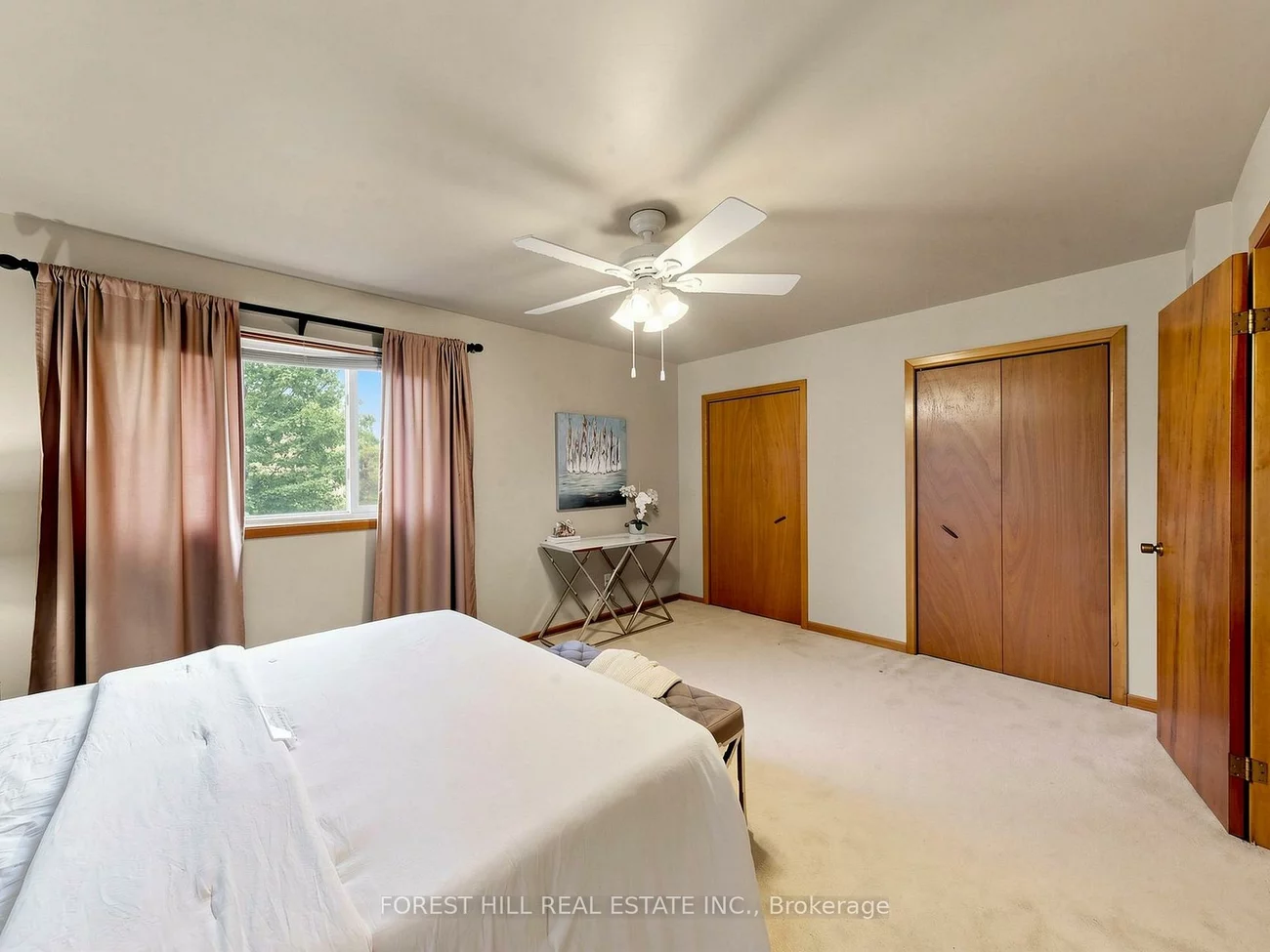 725, Vermouth, Mississauga Valleys, Mississauga