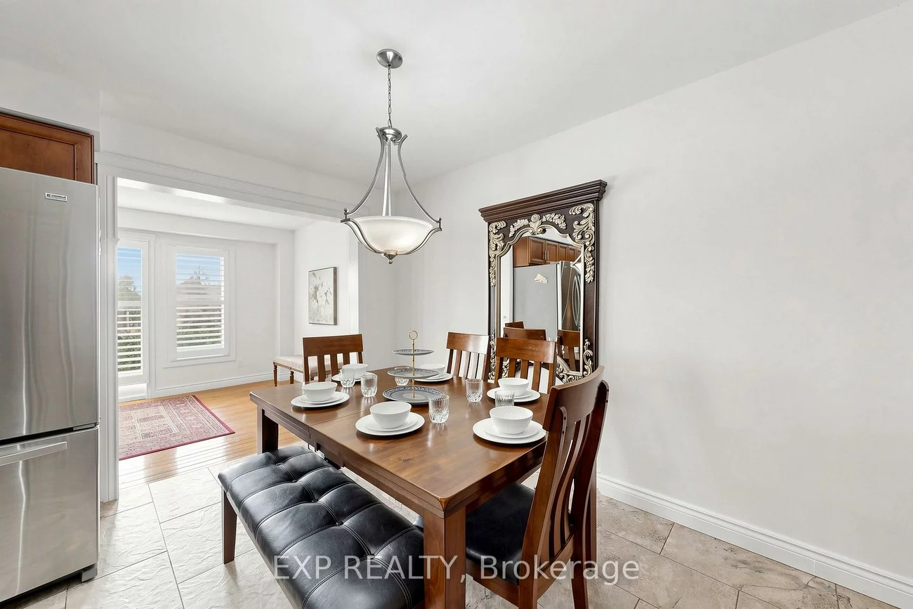 455, Apache, Hurontario, Mississauga
