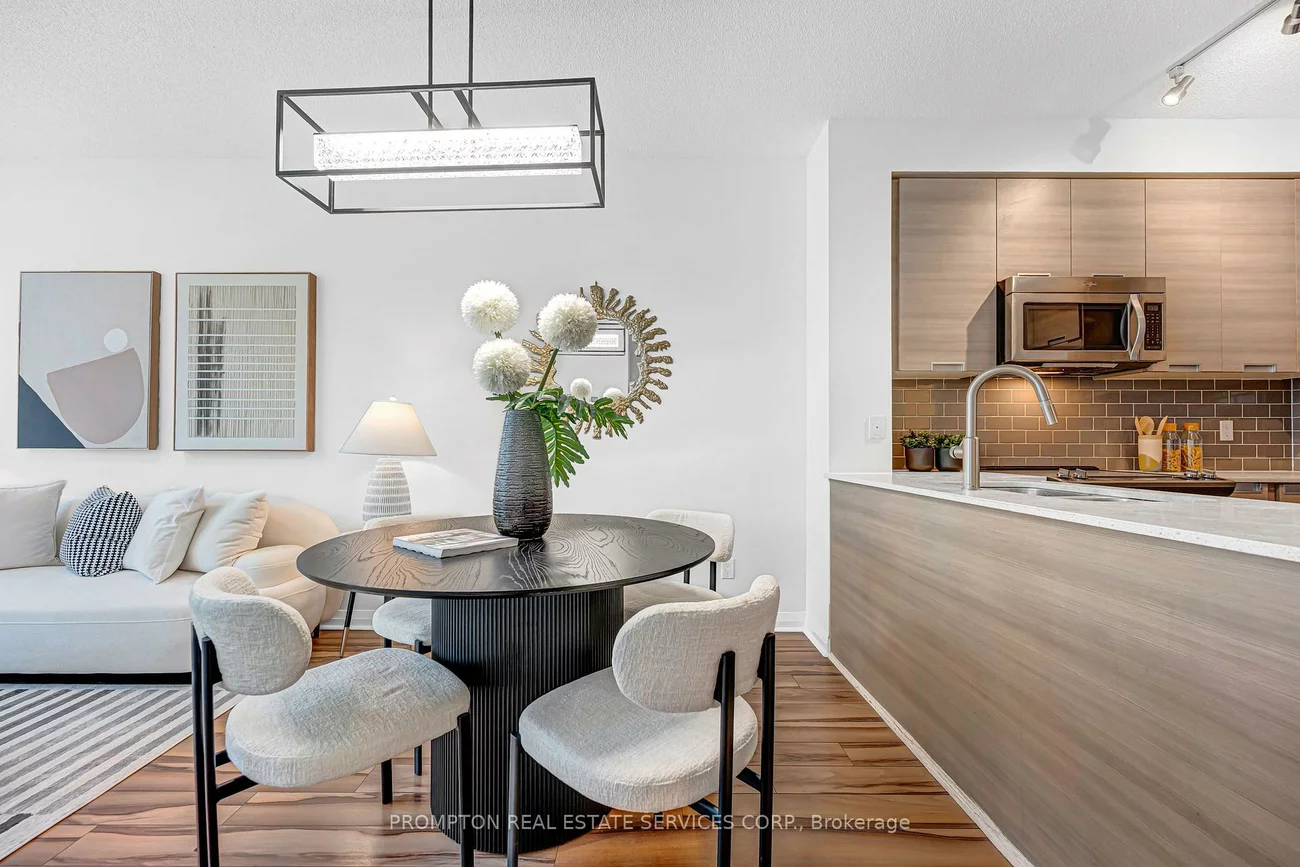 55, Eglinton, Hurontario, Mississauga