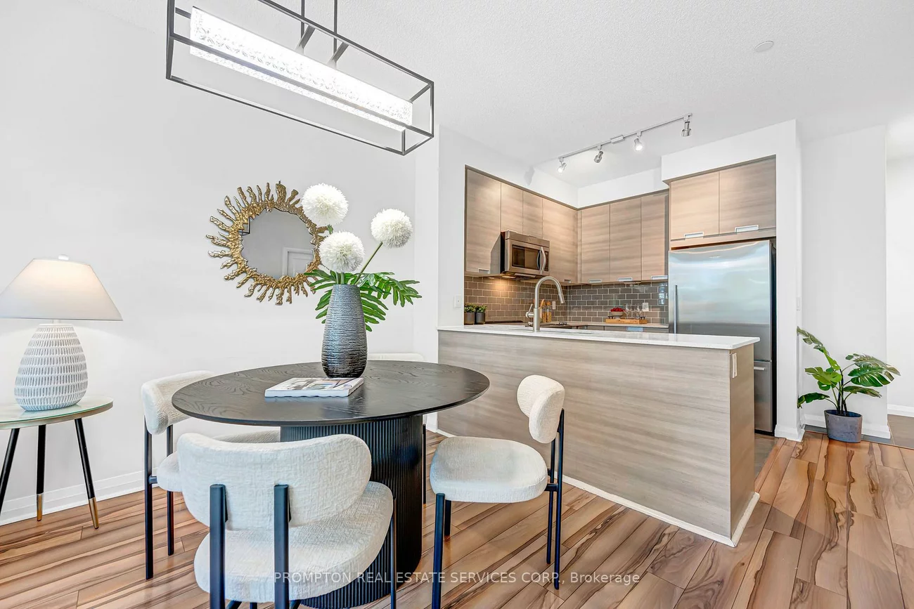 55, Eglinton, Hurontario, Mississauga