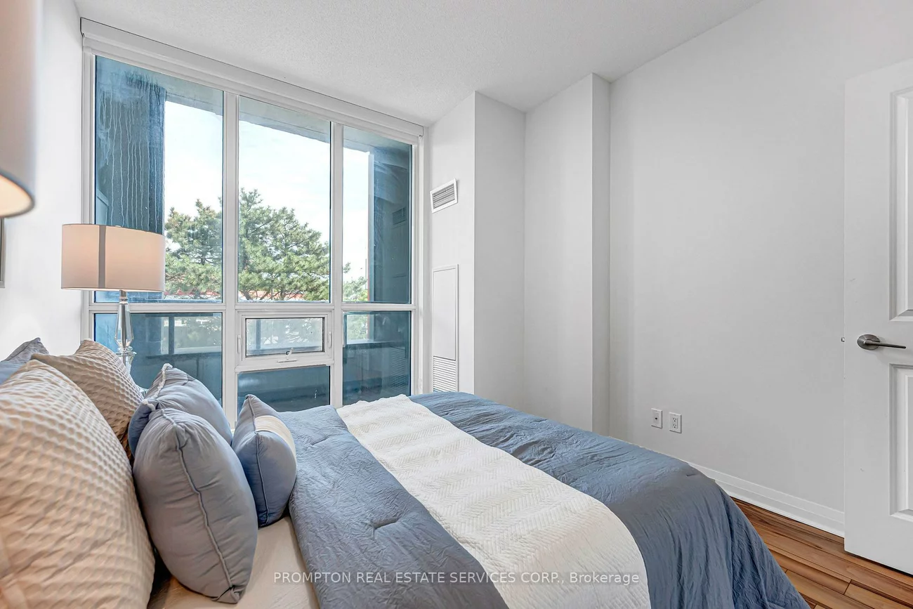 55, Eglinton, Hurontario, Mississauga