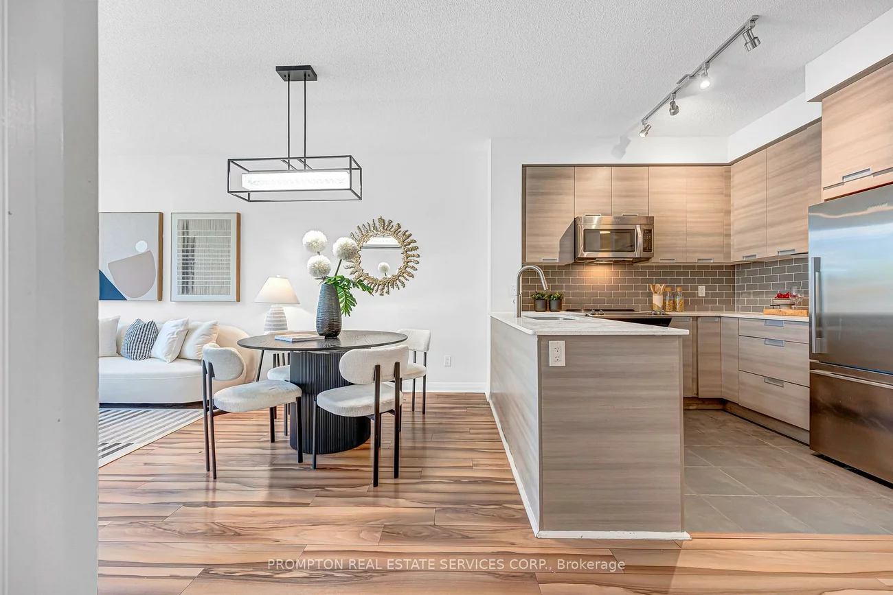 55, Eglinton, Hurontario, Mississauga
