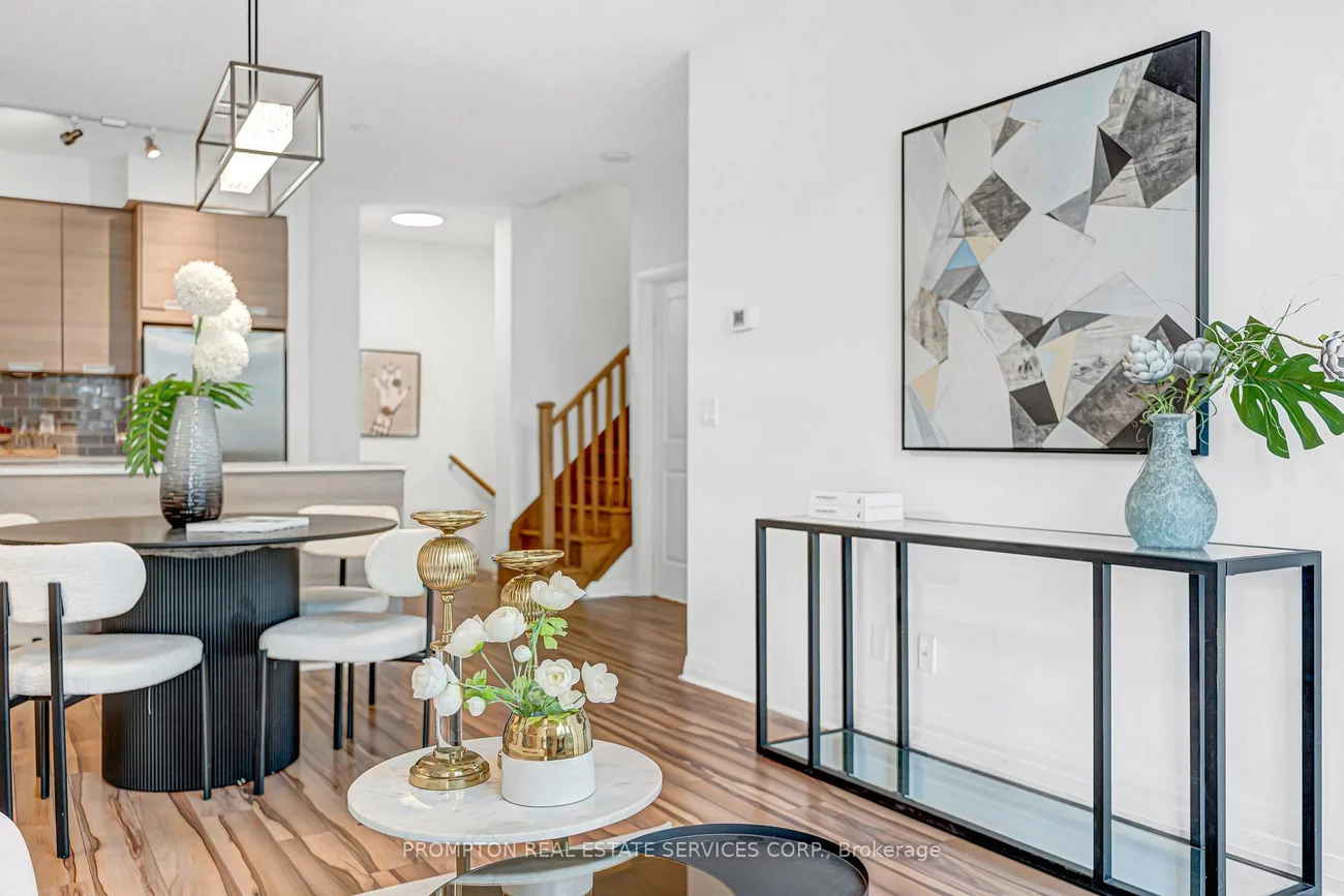 55, Eglinton, Hurontario, Mississauga