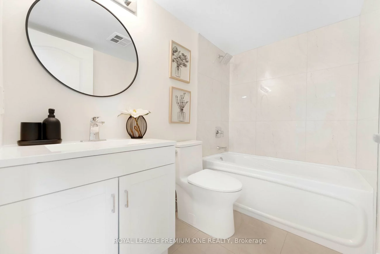 33, Elm, City Centre, Mississauga