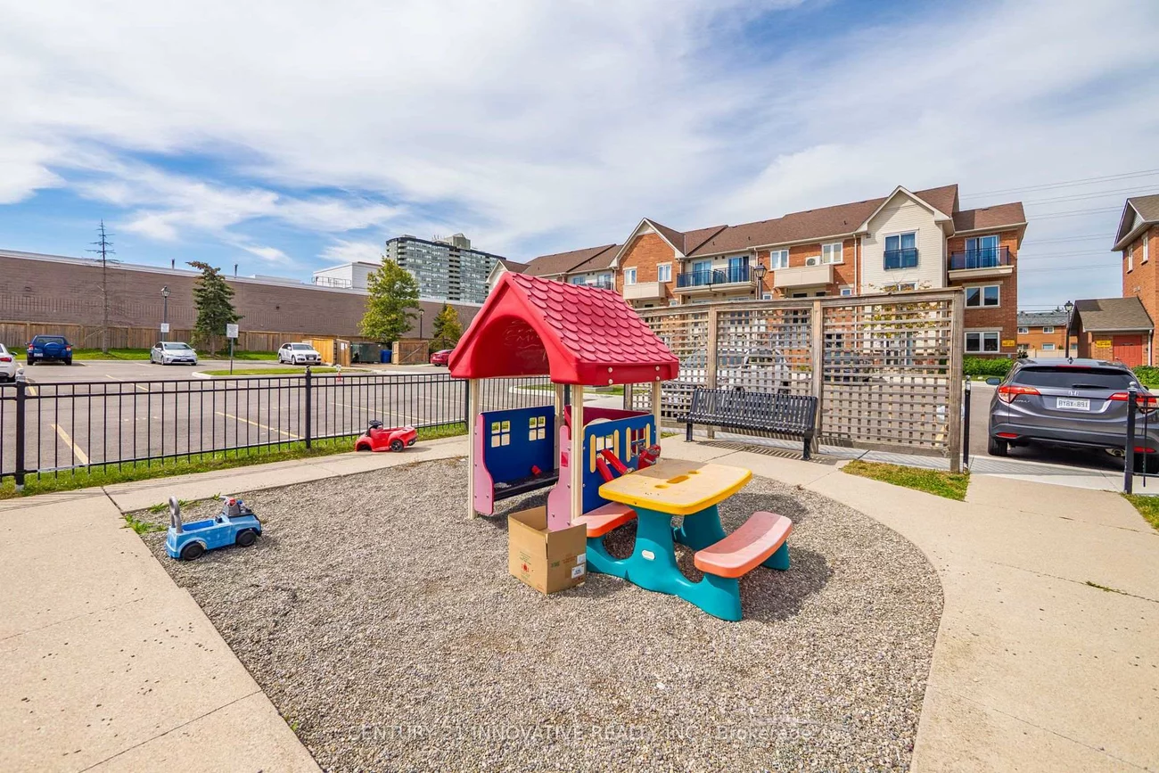 4620, Guildwood, Hurontario, Mississauga