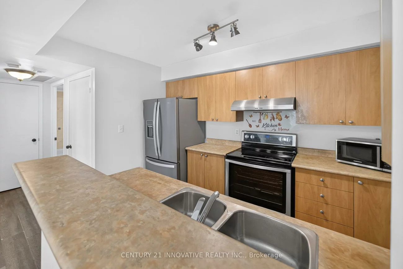 4620, Guildwood, Hurontario, Mississauga