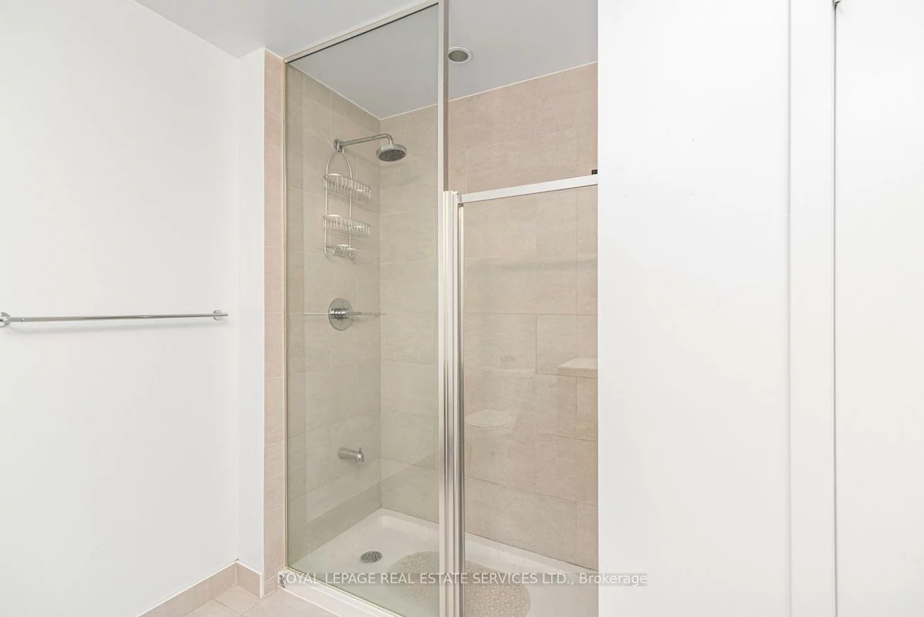 2530, Eglinton, Central Erin Mills, Mississauga