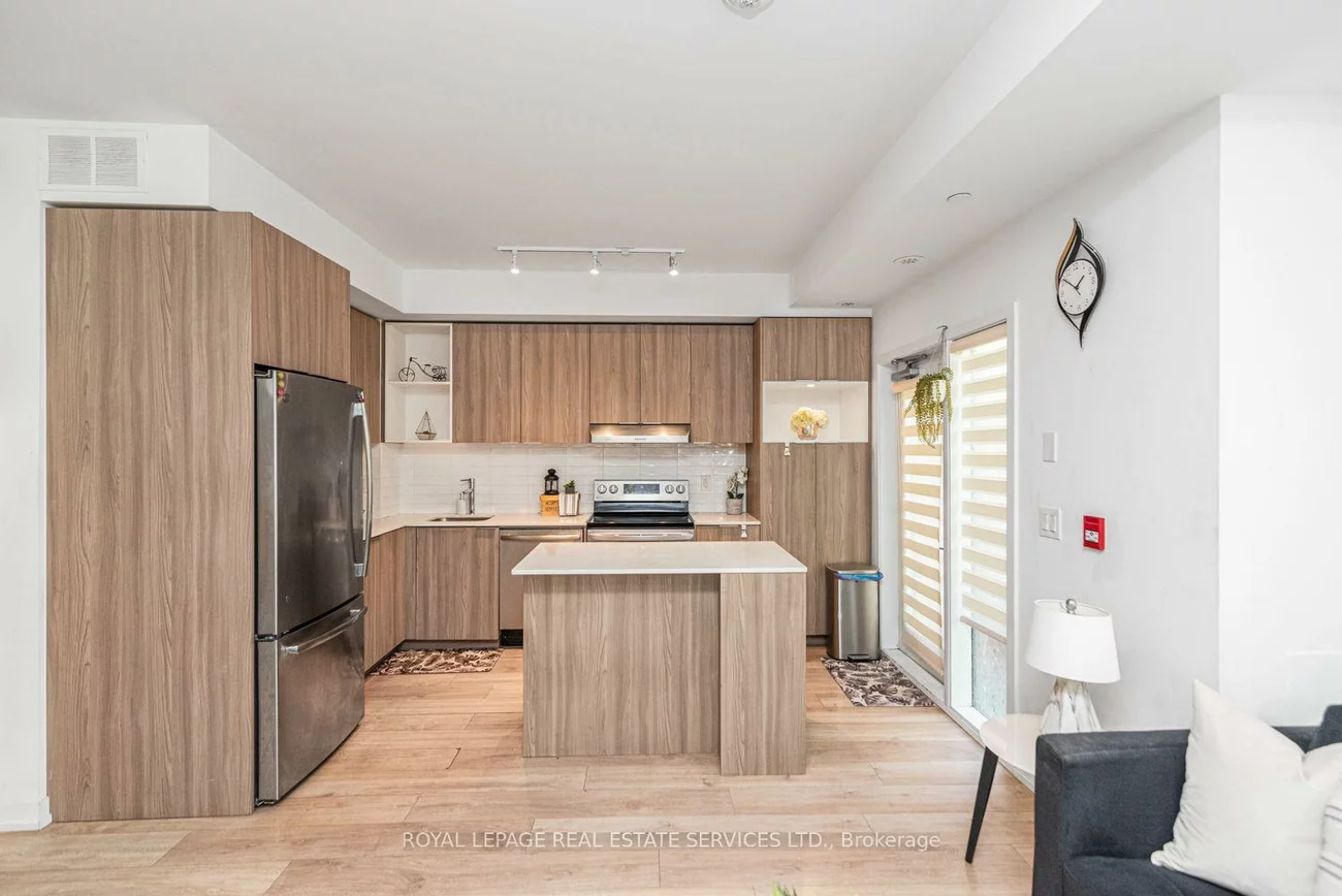 2530, Eglinton, Central Erin Mills, Mississauga