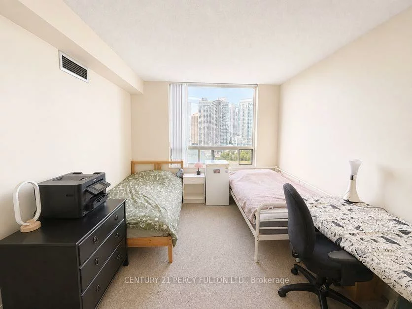 285, Enfield, City Centre, Mississauga