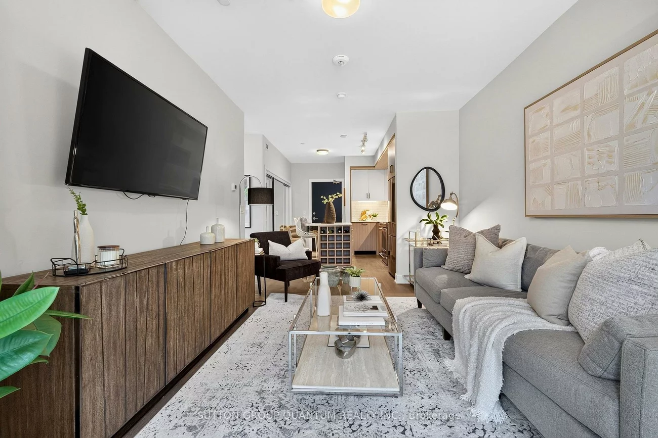 1575, Lakeshore, Clarkson, Mississauga