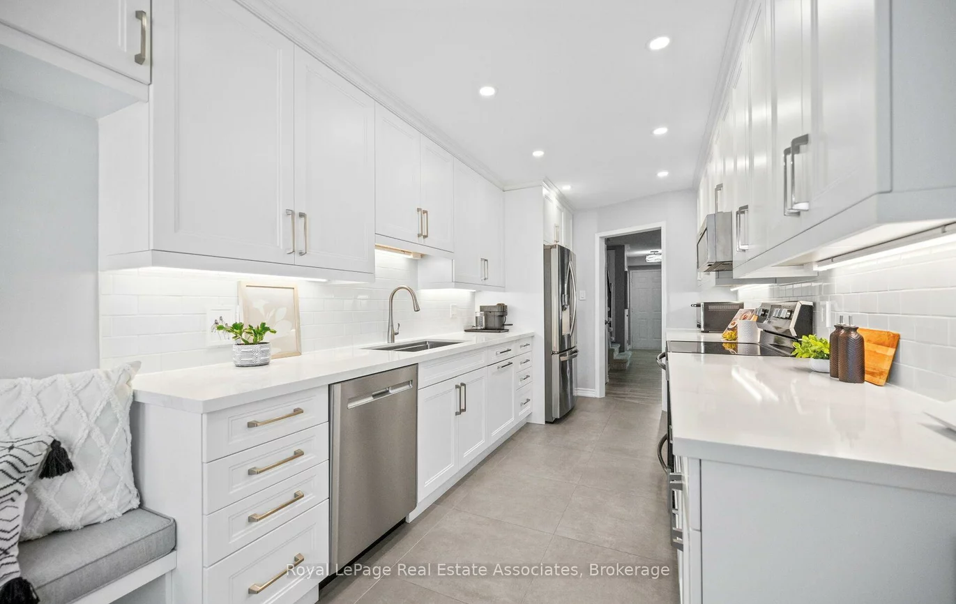 1485, Torrington, East Credit, Mississauga