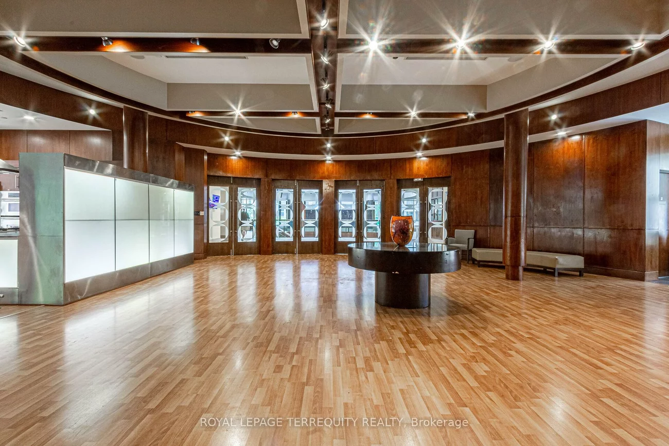 3888, Duke of York, City Centre, Mississauga