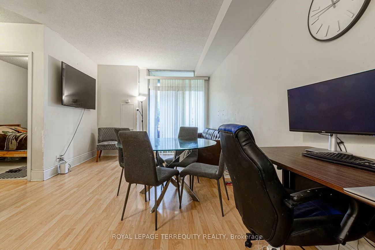 3888, Duke of York, City Centre, Mississauga