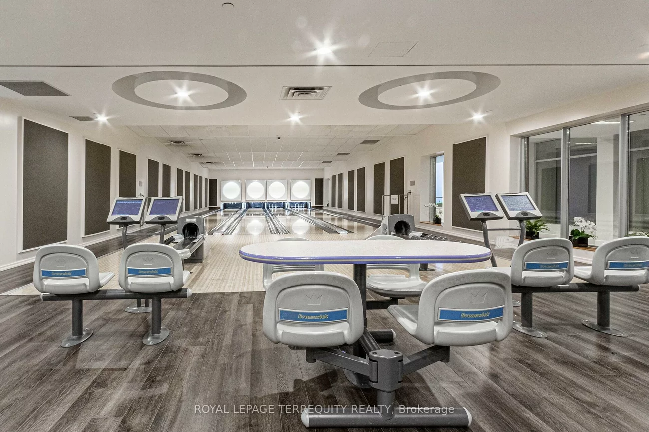 3888, Duke of York, City Centre, Mississauga