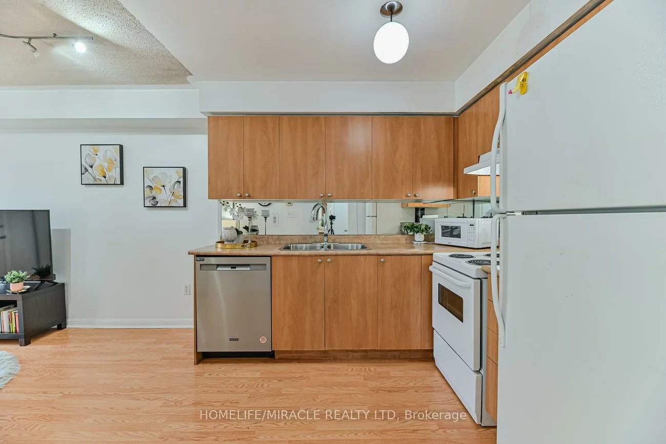 4620, Guildwood, Hurontario, Mississauga