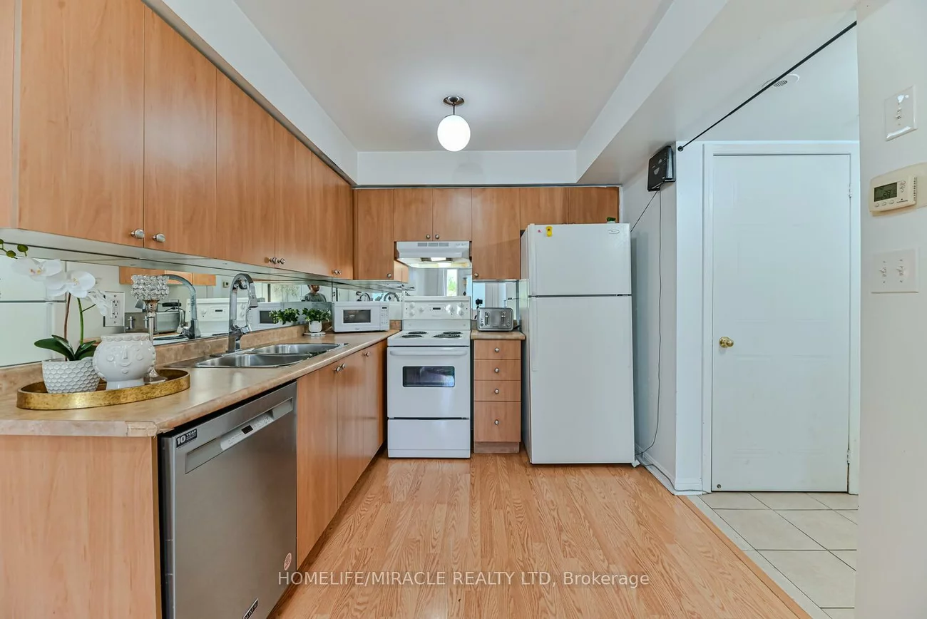 4620, Guildwood, Hurontario, Mississauga