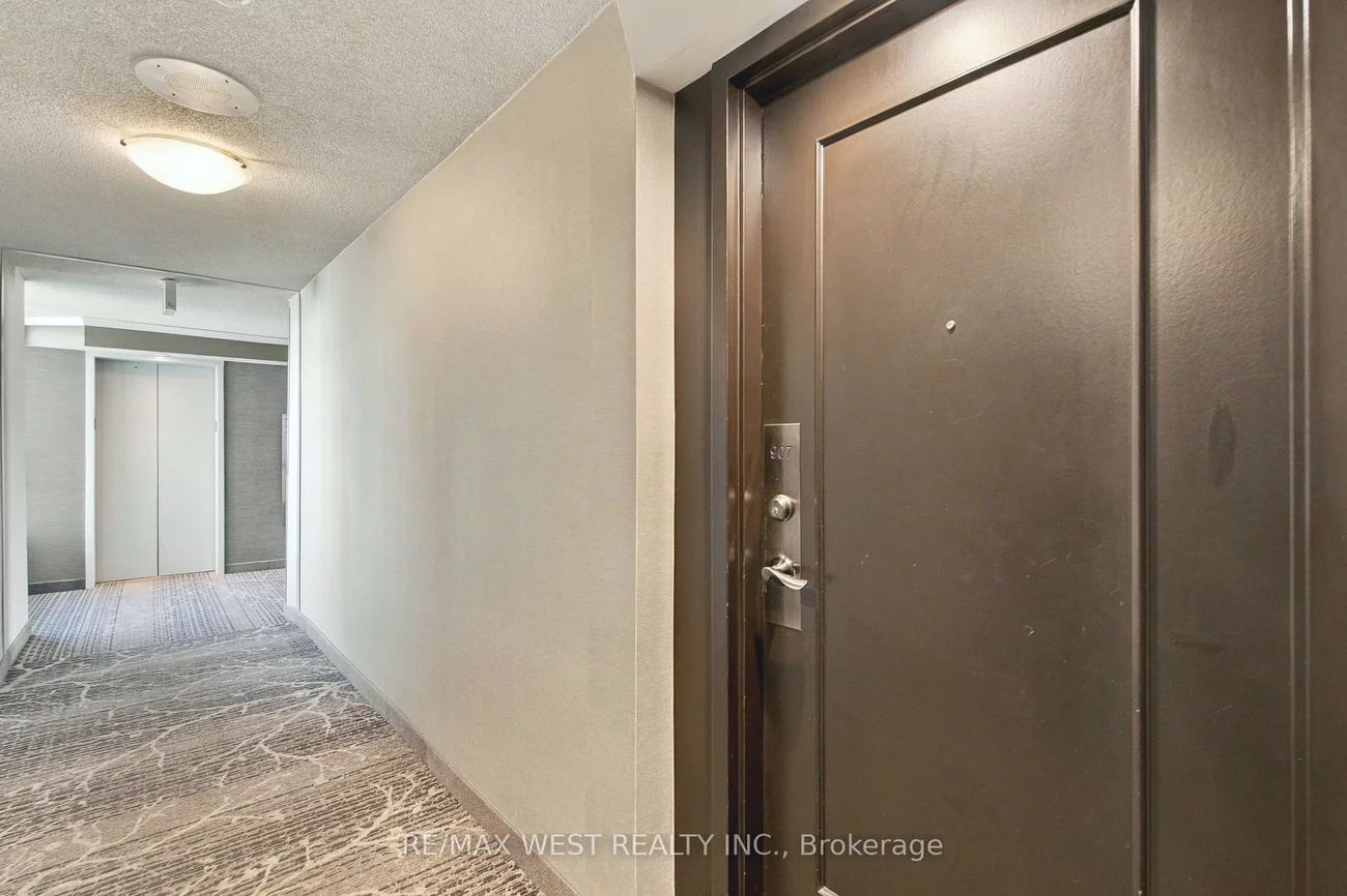 4470, Tucana, Hurontario, Mississauga