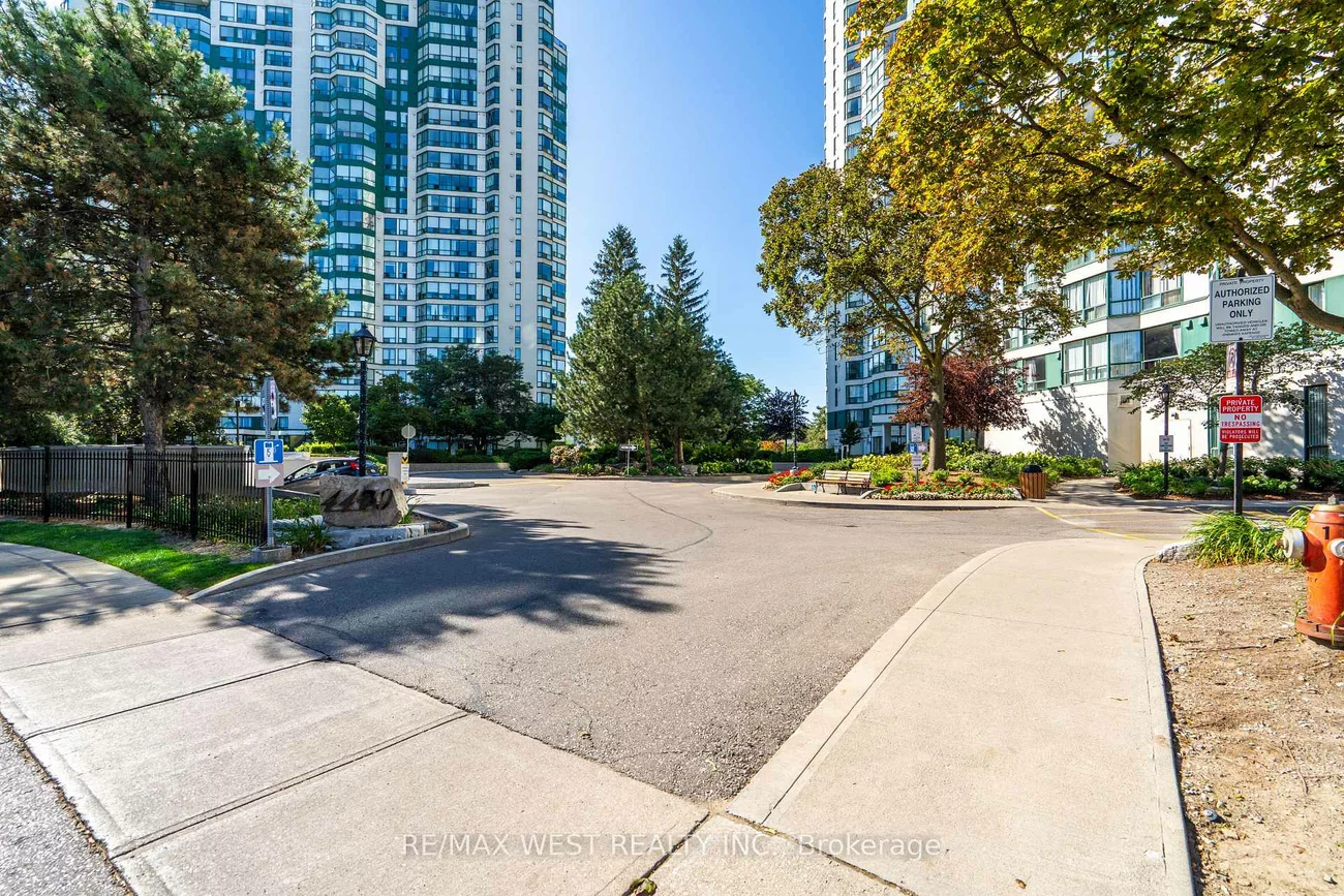 4470, Tucana, Hurontario, Mississauga