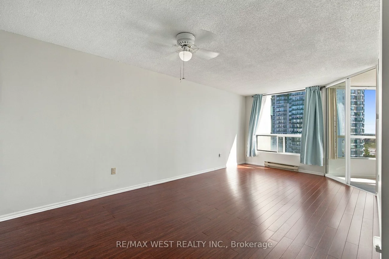 4470, Tucana, Hurontario, Mississauga