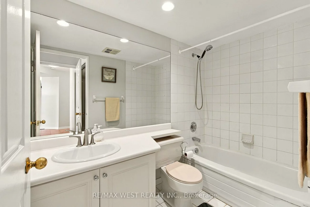 4470, Tucana, Hurontario, Mississauga