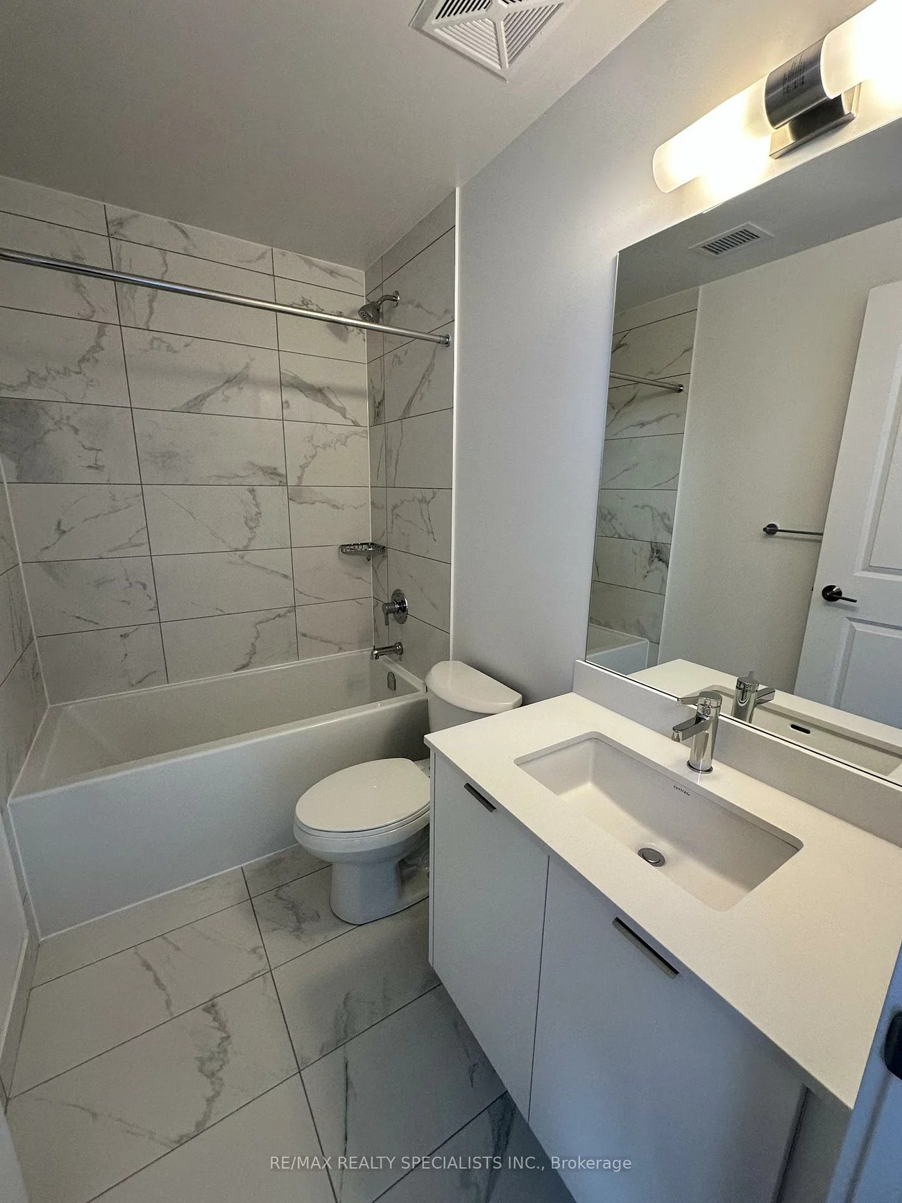 204, BURNHAMTHORPE, City Centre, Mississauga