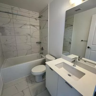204, BURNHAMTHORPE, City Centre, Mississauga
