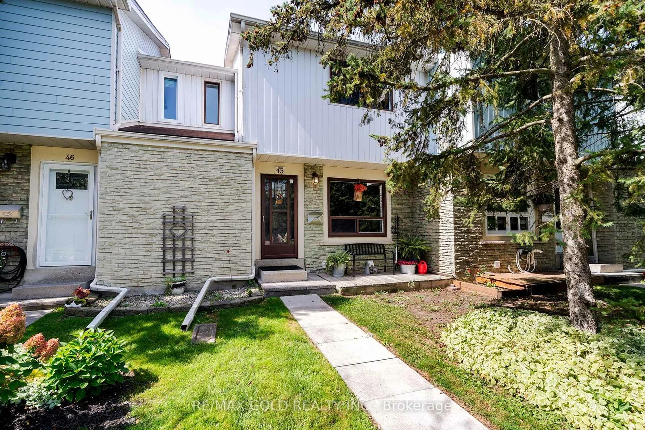 6540, Falconer, Streetsville, Mississauga