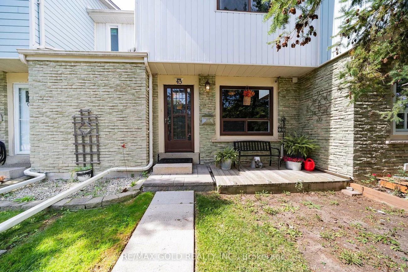 6540, Falconer, Streetsville, Mississauga