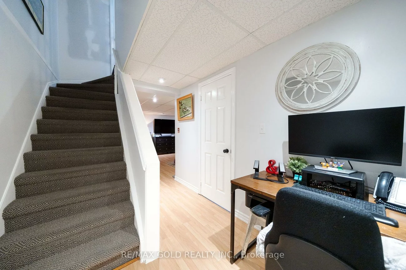 6540, Falconer, Streetsville, Mississauga